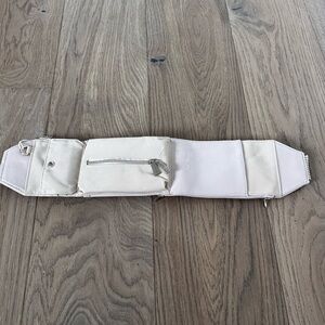 BÉIS: Survival Strap